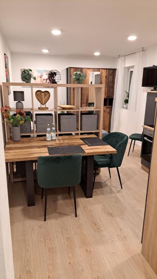 Appartment-Ferienwohnung Mit Kueche, Bad, Kostenlos Wlan, Modern Eingerichtet Roding Zewnętrze zdjęcie