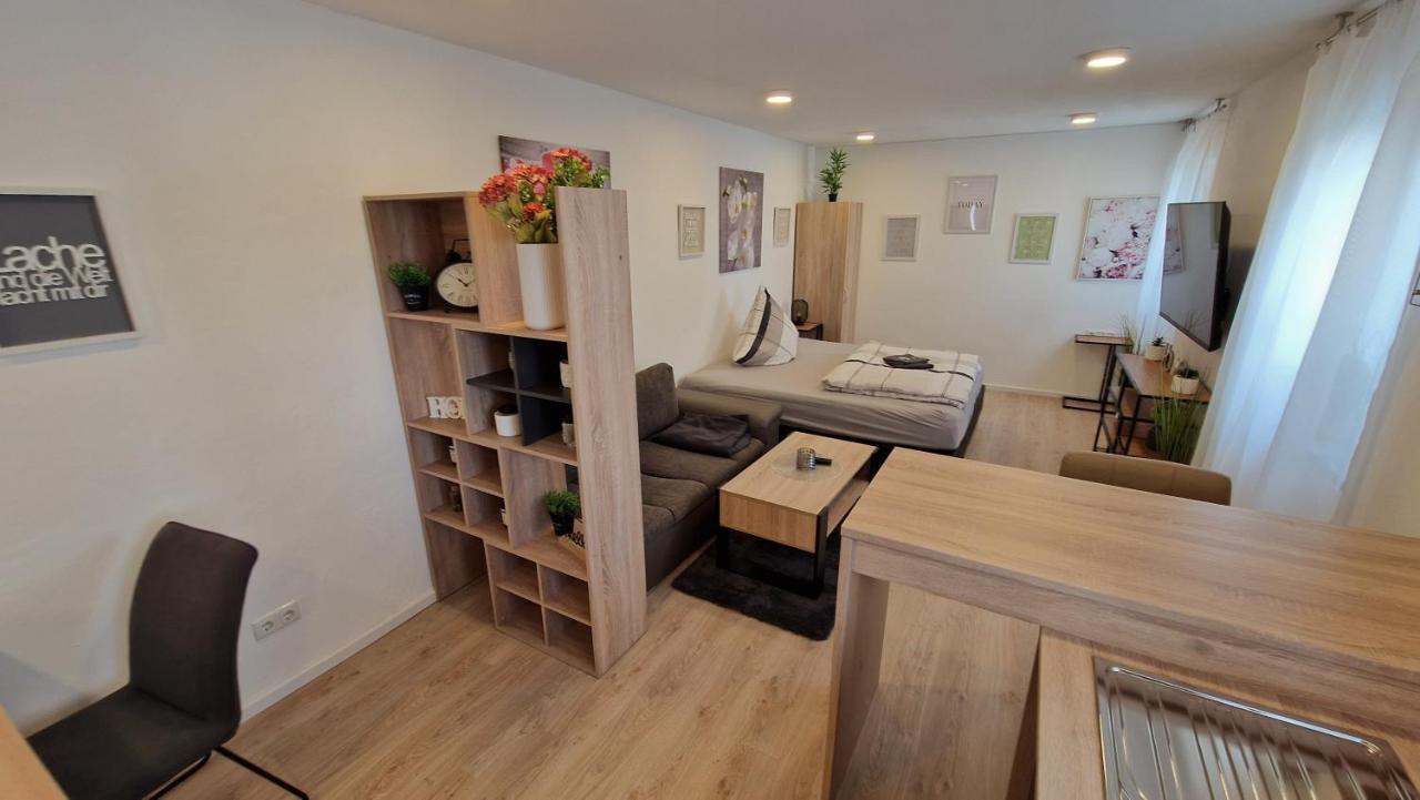 Appartment-Ferienwohnung Mit Kueche, Bad, Kostenlos Wlan, Modern Eingerichtet Roding Zewnętrze zdjęcie