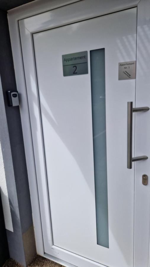 Appartment-Ferienwohnung Mit Kueche, Bad, Kostenlos Wlan, Modern Eingerichtet Roding Zewnętrze zdjęcie