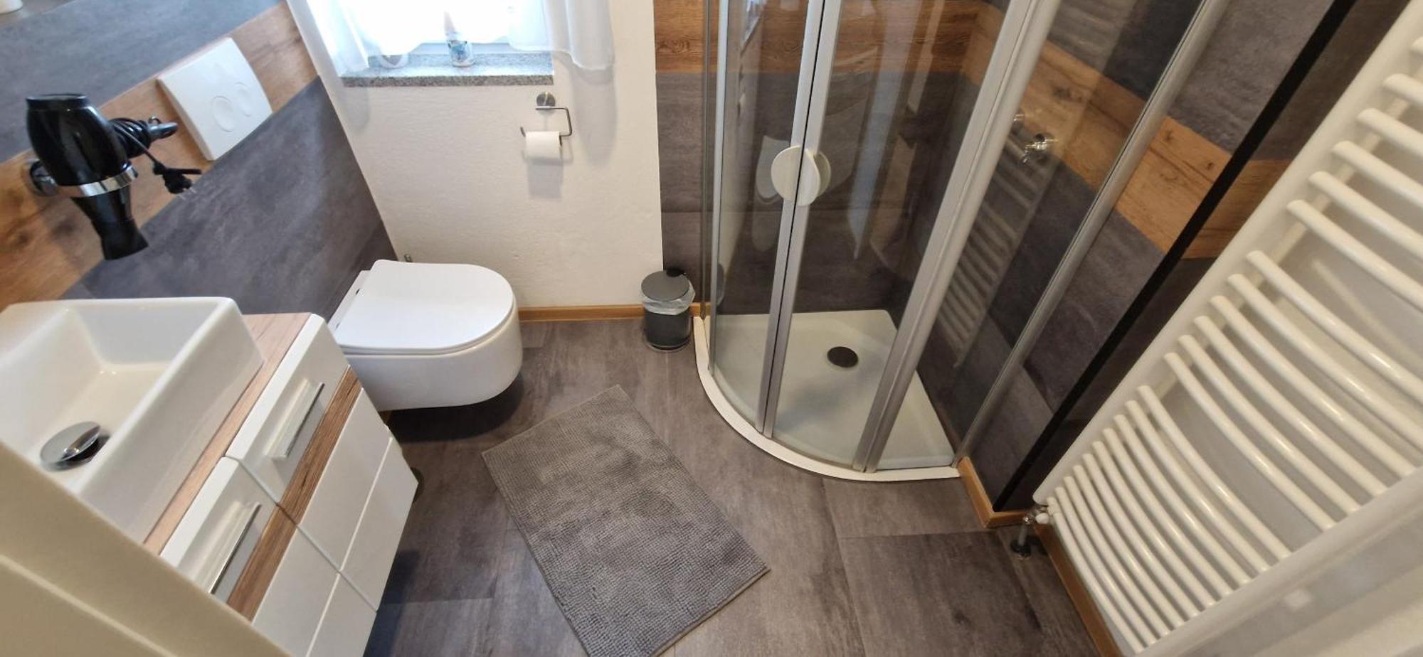 Appartment-Ferienwohnung Mit Kueche, Bad, Kostenlos Wlan, Modern Eingerichtet Roding Zewnętrze zdjęcie
